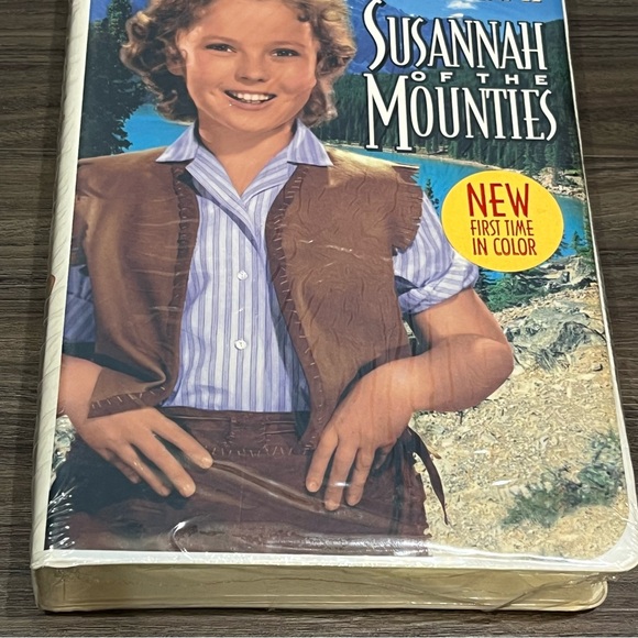1994 Release Shirley Temple Susannah Of The Mounties VHS Sealed Clamshell Case - Picture 4 of 16